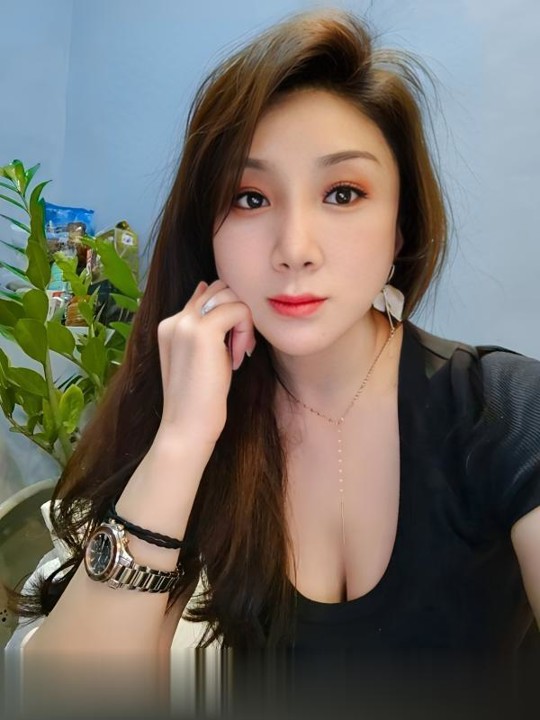 广东-广州天河性感美少妇-1.jpg
