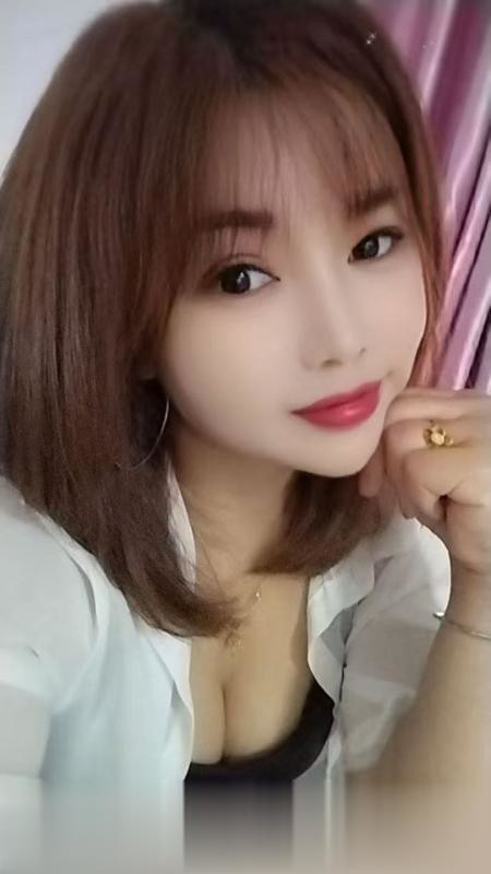 江西南昌风骚小少妇颜值不错-2.jpg