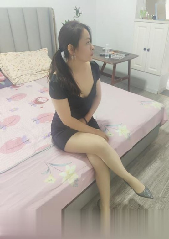 江苏-南京温柔小少妇.-1.jpg